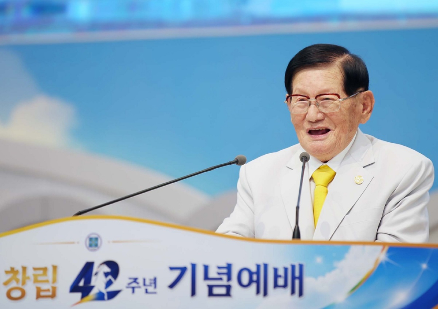 사진1_15일_신천지_청주교회에서_신천지예수교회_창립_42주년 (1).jpg
